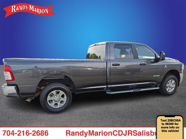 2024 RAM 3500 Big Horn Crew Cab 4x4 8 Box