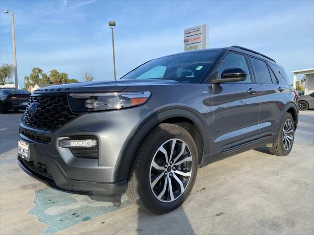 2024 Ford Explorer ST-Line