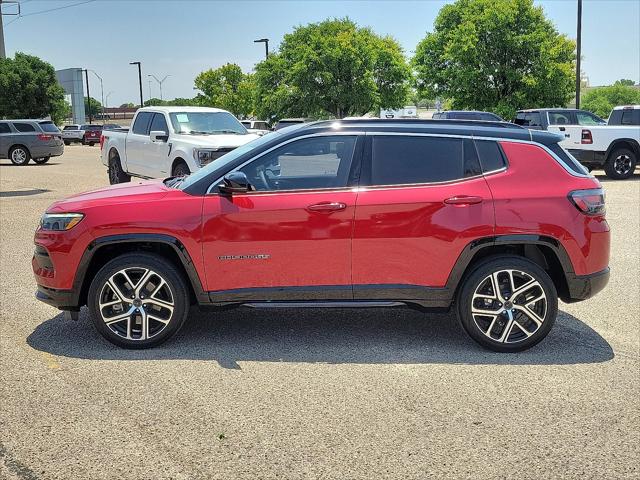 2025 Jeep Compass COMPASS LIMITED 4X4