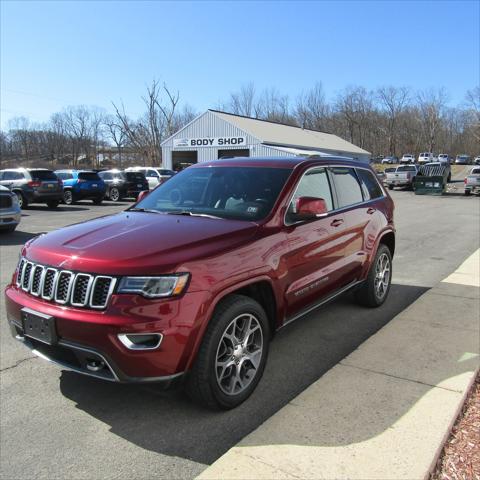 2018 Jeep Grand Cherokee Sterling Edition 4x4