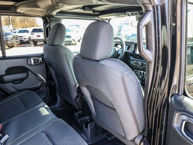 2025 Jeep Wrangler 4-Door Summit 4x4
