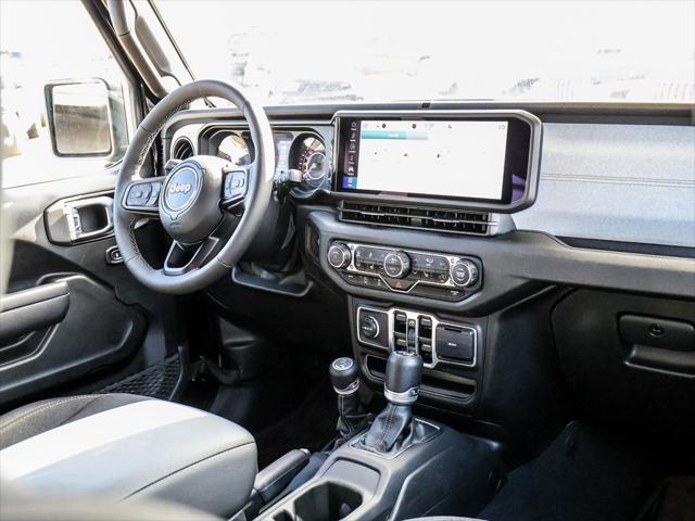 2025 Jeep Wrangler 4-Door Summit 4x4