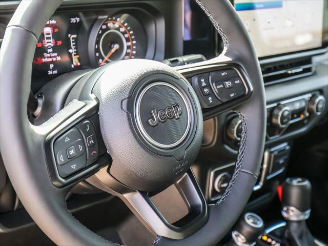 2025 Jeep Wrangler 4-Door Summit 4x4