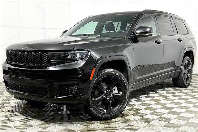 Used 2023 Jeep Grand Cherokee L Altitude with VIN 1C4RJKAG2P8822533 for sale in Olive Branch, MS