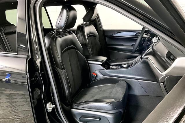 Used 2023 Jeep Grand Cherokee L For Sale in Olive Branch, MS