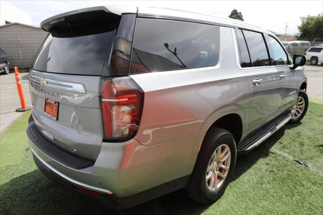 2023 Chevrolet Suburban 2WD LT