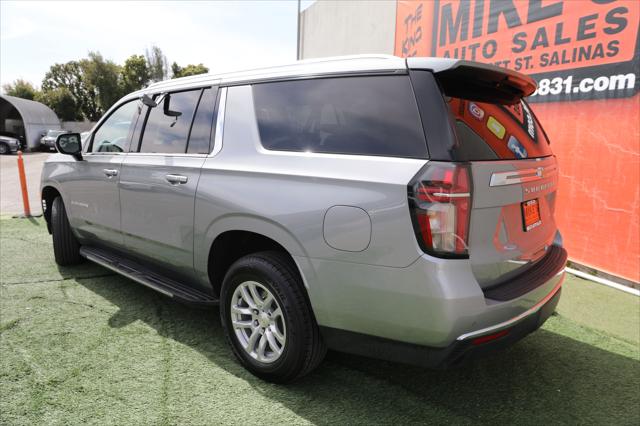 2023 Chevrolet Suburban 2WD LT