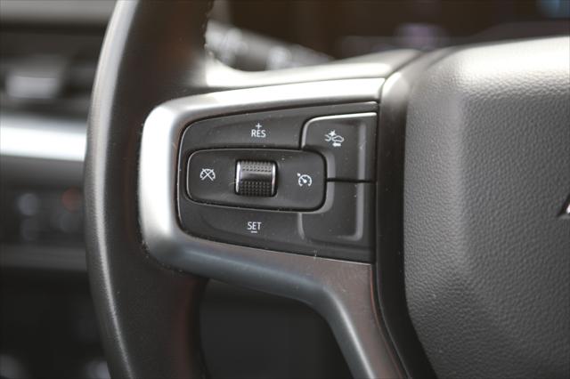 2023 Chevrolet Suburban 2WD LT
