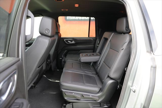 2023 Chevrolet Suburban 2WD LT