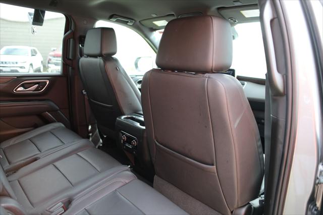 2023 Chevrolet Suburban 2WD LT