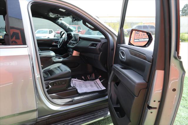 2023 Chevrolet Suburban 2WD LT