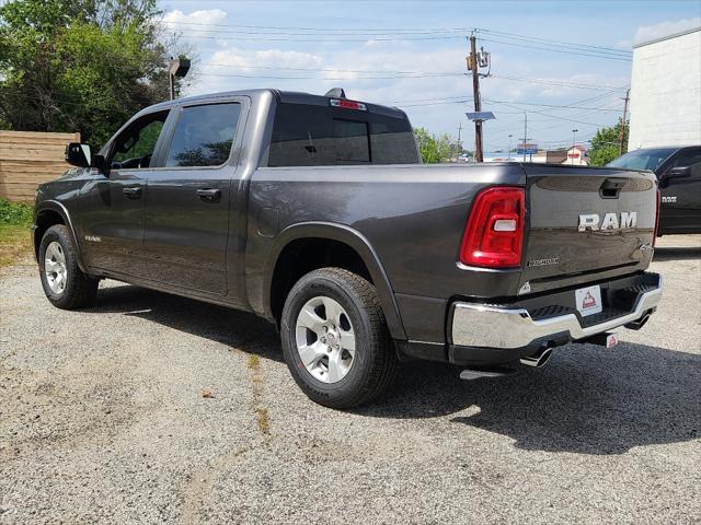 2025 RAM Ram 1500 RAM 1500 BIG HORN CREW CAB 4X4 57 BOX