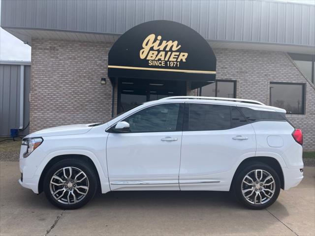 2022 GMC Terrain AWD Denali