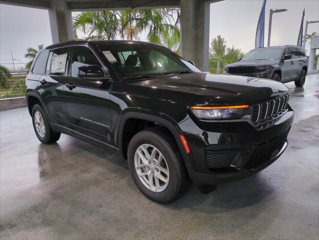 2025 Jeep Grand Cherokee GRAND CHEROKEE LAREDO X 4X2