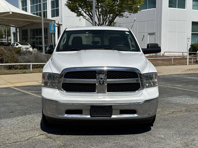 2022 RAM 1500 Classic SLT Crew Cab 4x2 57 Box