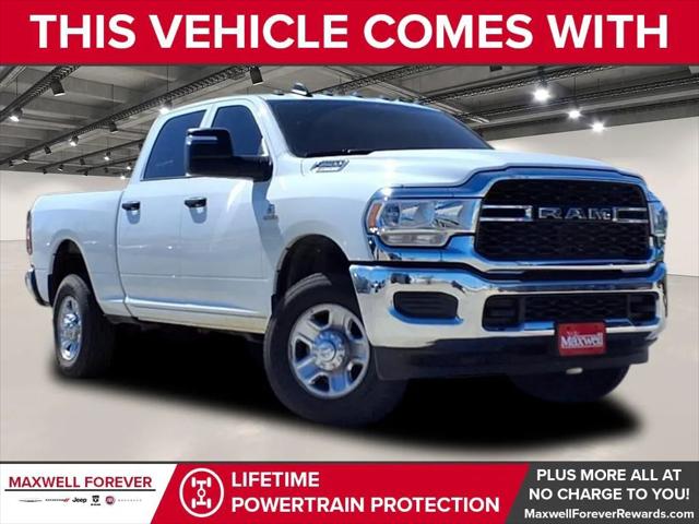 2024 RAM 2500 Tradesman Crew Cab 4x4 64 Box