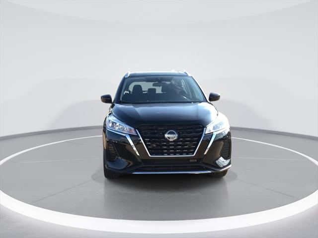 2024 Nissan Kicks SV Xtronic CVT