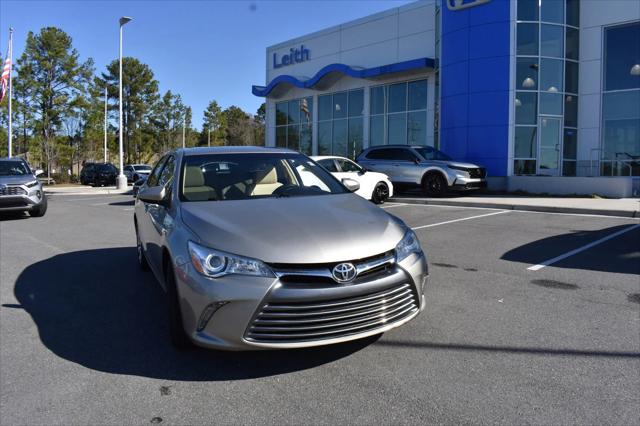 2016 Toyota Camry XLE