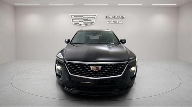 2024 Cadillac XT4 FWD Premium Luxury 2024 Cadillac XT4 FWD Premium Luxury