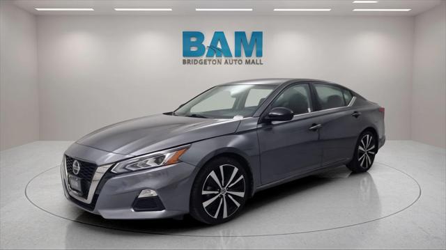2022 Nissan Altima SR FWD