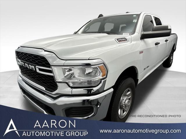 2022 RAM 2500 Tradesman Crew Cab 4x2 8 Box