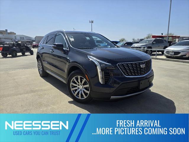 2023 Cadillac XT4 AWD Premium Luxury