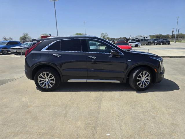 2023 Cadillac XT4 AWD Premium Luxury