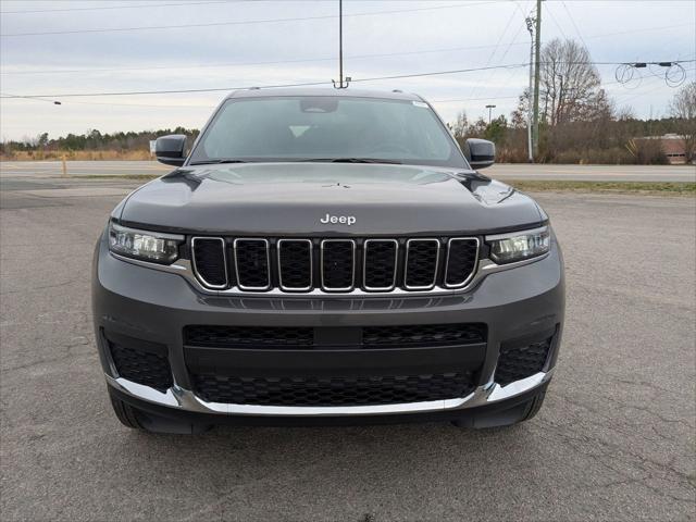 2025 Jeep Grand Cherokee GRAND CHEROKEE L LAREDO X 4X4
