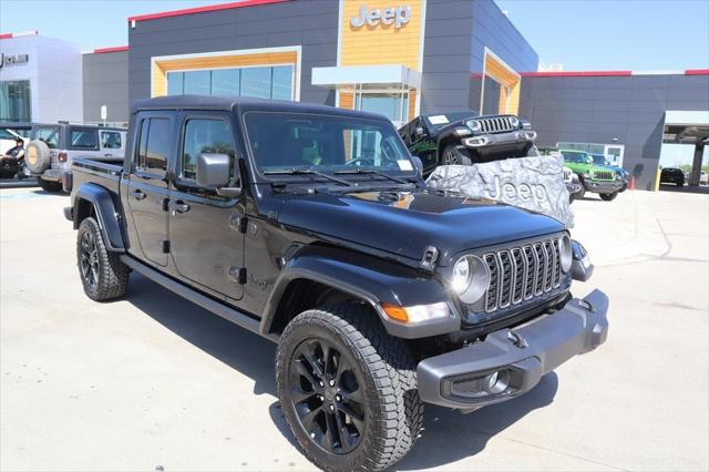 2025 Jeep Gladiator GLADIATOR NIGHTHAWK 4X4