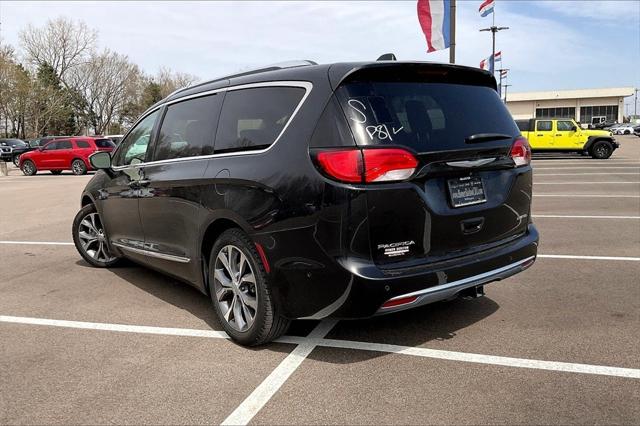 2017 Chrysler Pacifica Limited