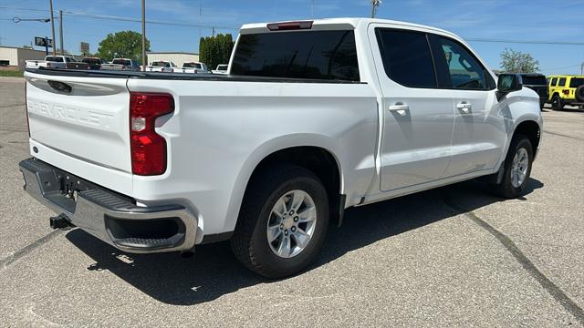 2022 Chevrolet Silverado 1500 4WD Crew Cab Standard Bed LT