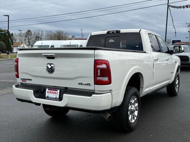 2022 RAM 2500 Laramie Crew Cab 4x4 64 Box