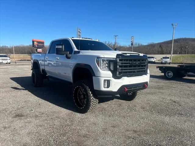 2022 GMC Sierra 2500HD 4WD Crew Cab Standard Bed AT4