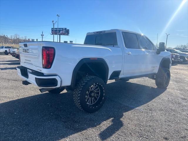 2022 GMC Sierra 2500HD 4WD Crew Cab Standard Bed AT4