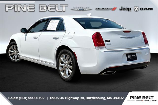 2022 Chrysler 300 Touring AWD