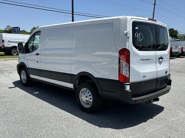 2025 Ford Transit Cargo Van T-150