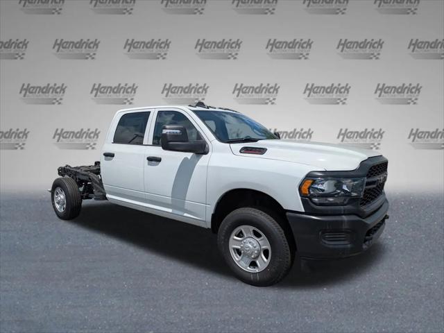 2024 Ram 2500 Tradesman Crew Cab 4x4 8' Box
