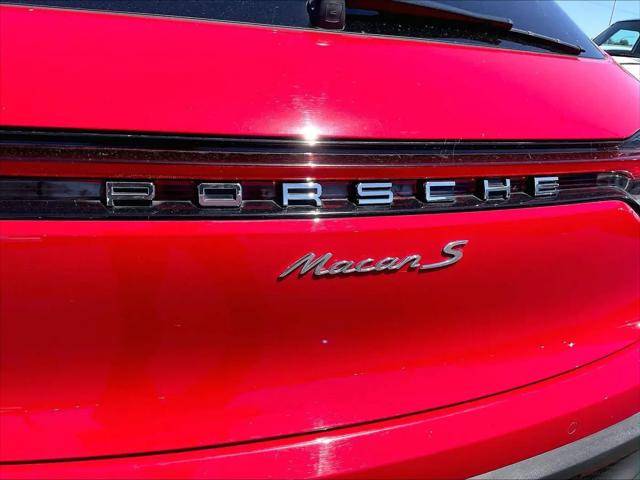 2022 Porsche Macan S