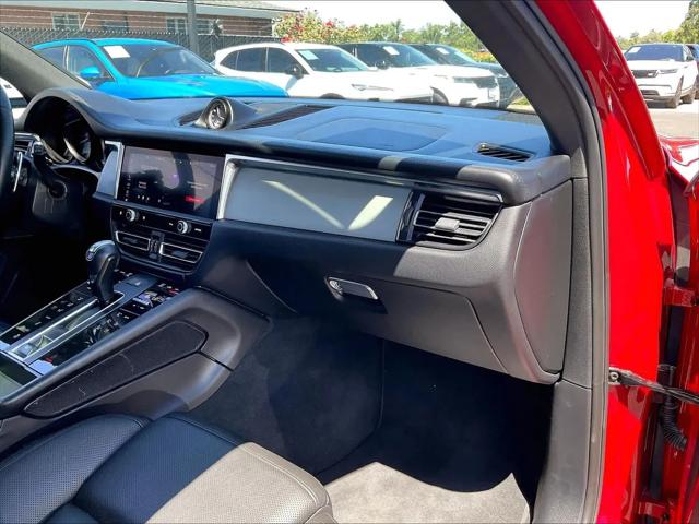 2022 Porsche Macan S