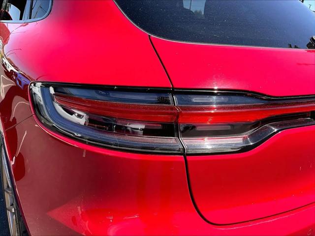 2022 Porsche Macan S