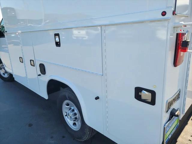 2024 Chevrolet Express Cutaway Work Van