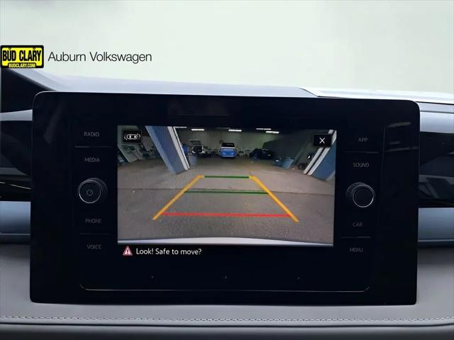 2025 Volkswagen Taos 1.5T SE