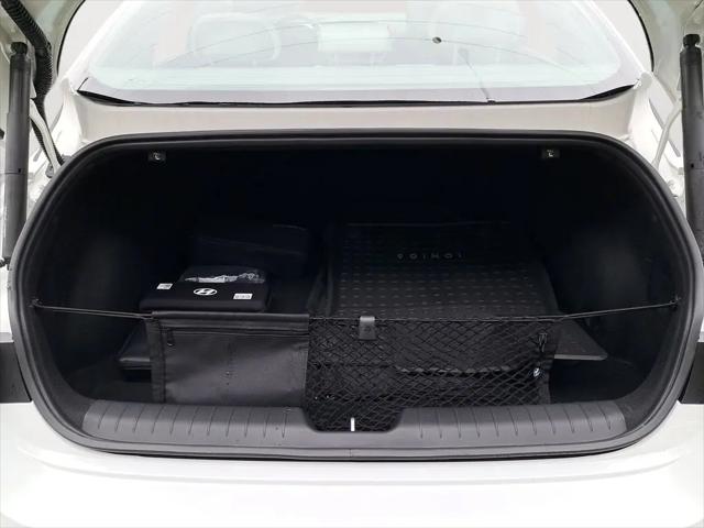 2025 Hyundai IONIQ 6 SEL