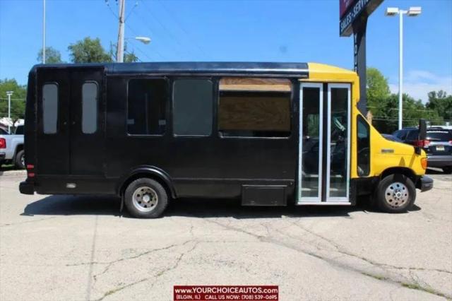 2006 Ford E-450 Cutaway Commercial Van