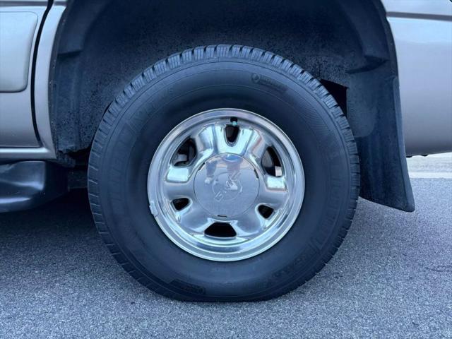 2003 GMC Yukon SLT