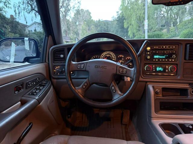 2003 GMC Yukon SLT