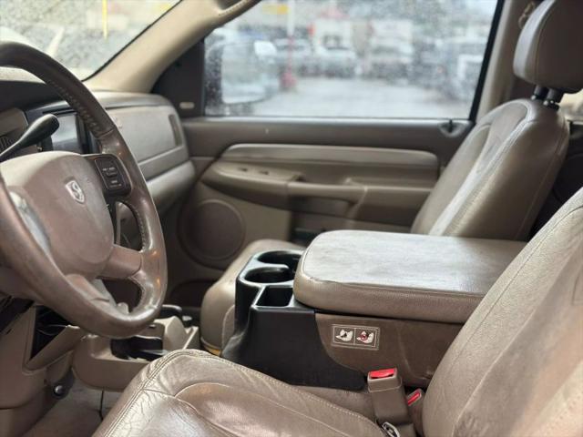 2004 Dodge Ram 3500 SLT/Laramie