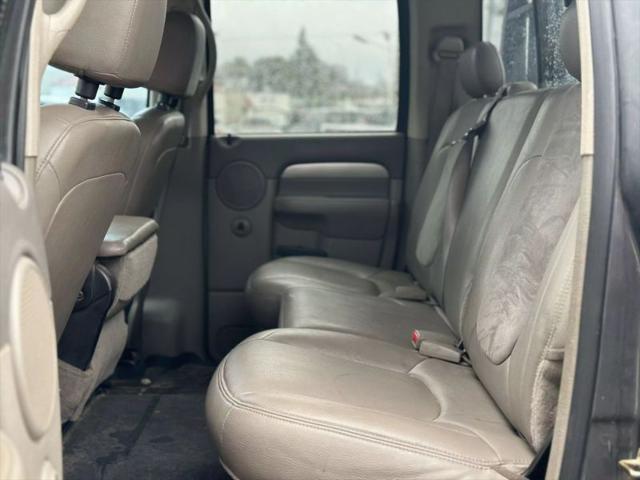 2004 Dodge Ram 3500 SLT/Laramie