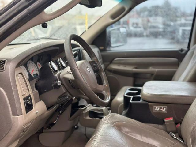2004 Dodge Ram 3500 SLT/Laramie