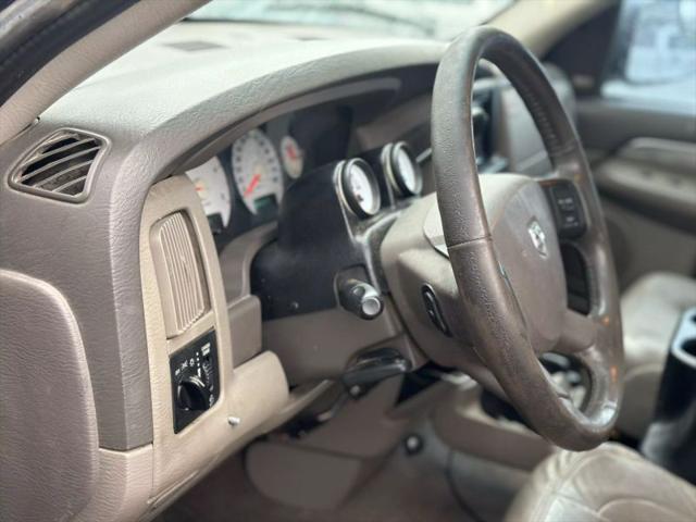 2004 Dodge Ram 3500 SLT/Laramie